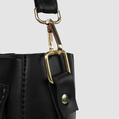 Zuri Blcak Shoulder Bag