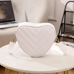 White  Heart-Shaped Quilted Crossbody Bag